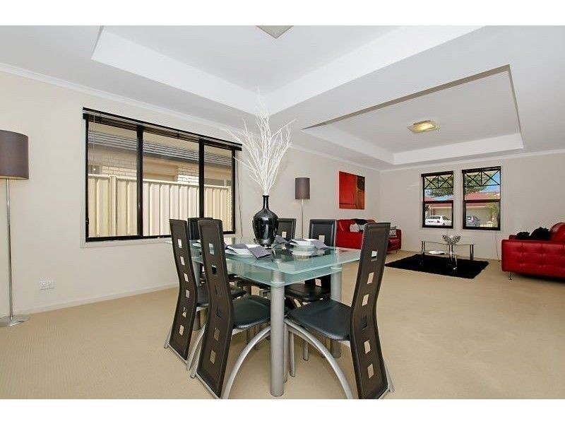 10 Brookfield Ave, Burton SA 5110