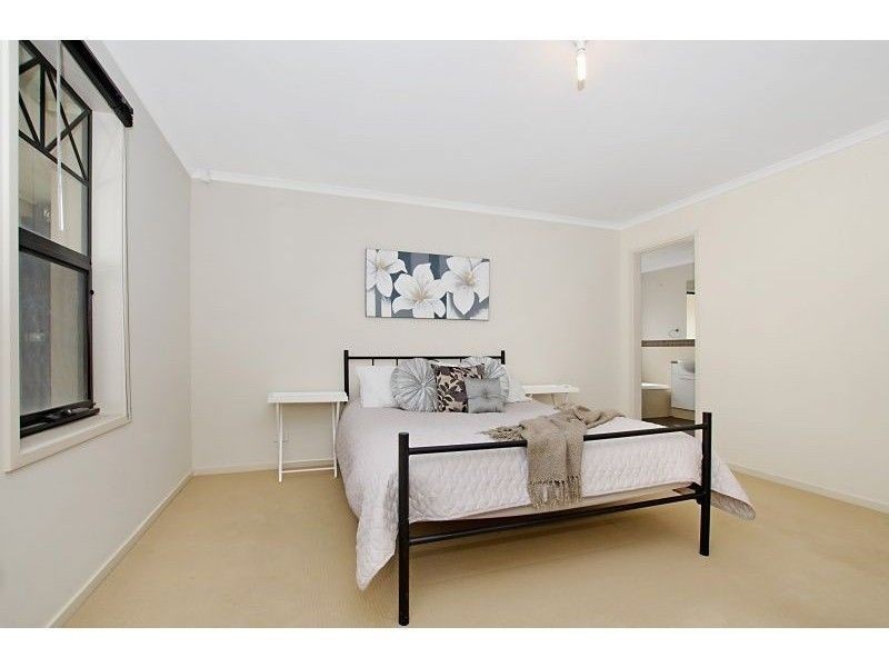 10 Brookfield Ave, Burton SA 5110