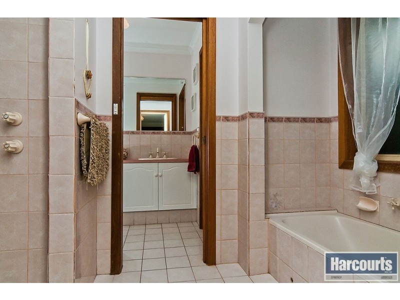 26 Garfield Court, Paralowie SA 5108