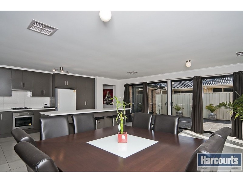 26 Waterside Drive, Burton SA 5110