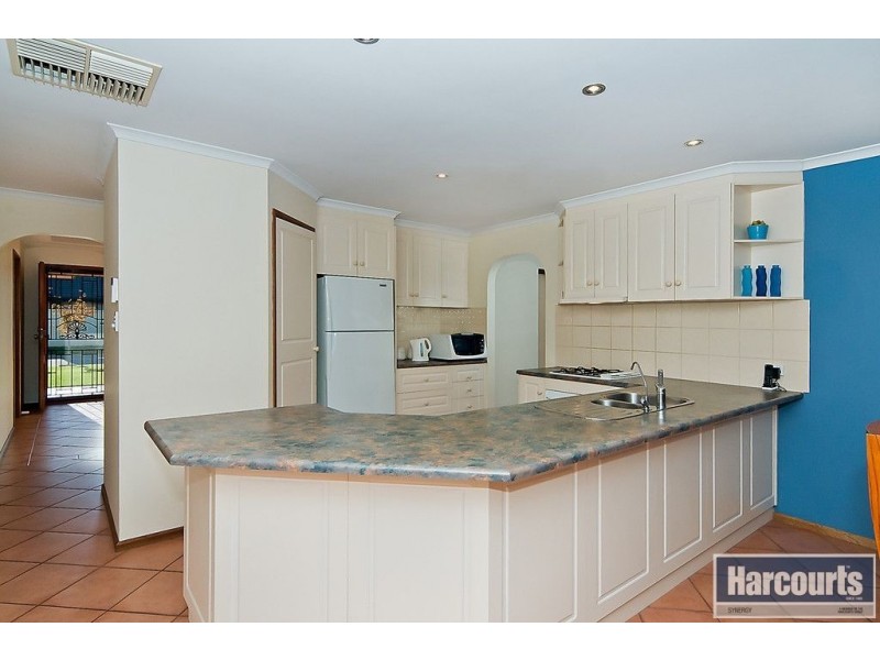 14 Rosecombe Place, Parafield Gardens SA 5107