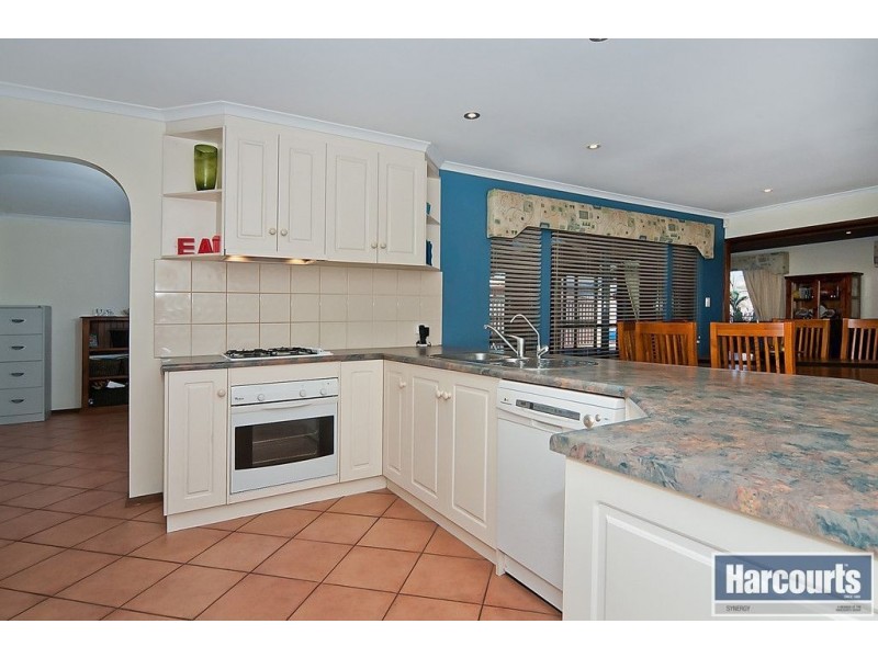 14 Rosecombe Place, Parafield Gardens SA 5107