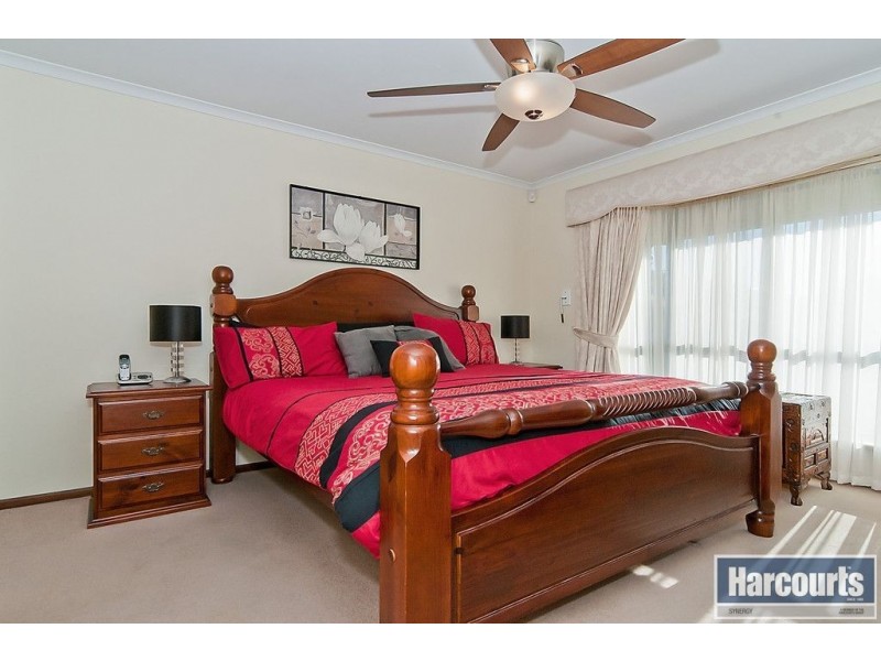 14 Rosecombe Place, Parafield Gardens SA 5107