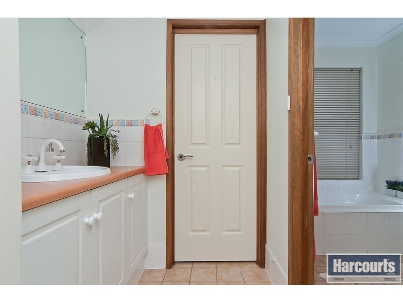 14 Rosecombe Place, Parafield Gardens SA 5107