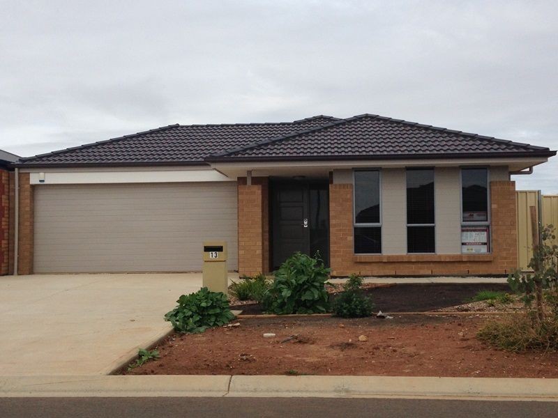 13 Mango Street, Direk SA 5110