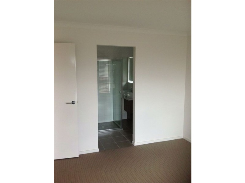 13 Mango Street, Direk SA 5110