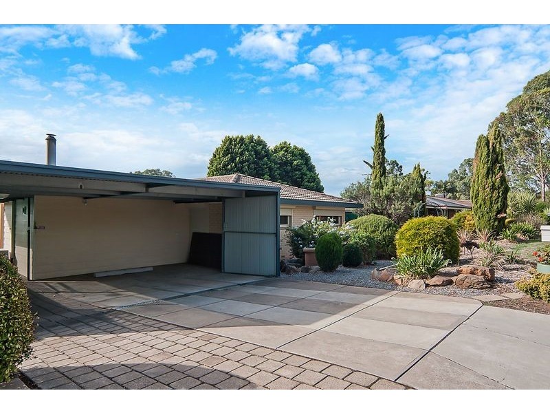 22 Casuarina Ave, Surrey Downs SA 5126