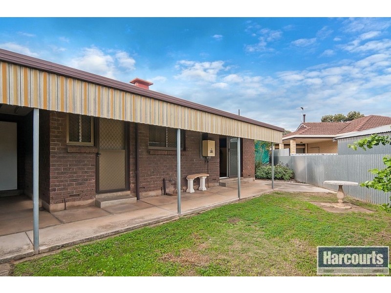 20 Thompson Ave, Salisbury Downs SA 5108
