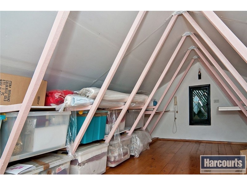 6 Barrington Crescent, Salisbury East SA 5109