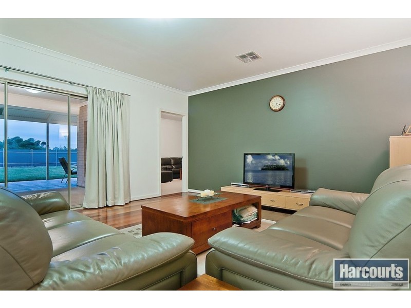 4 Cannizzaro Rd, Lewiston SA 5501