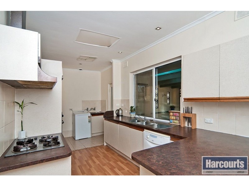 20 Kennett Street, Para Hills SA 5096