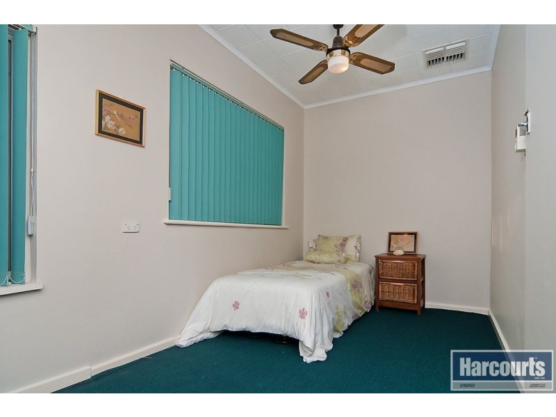 20 Kennett Street, Para Hills SA 5096
