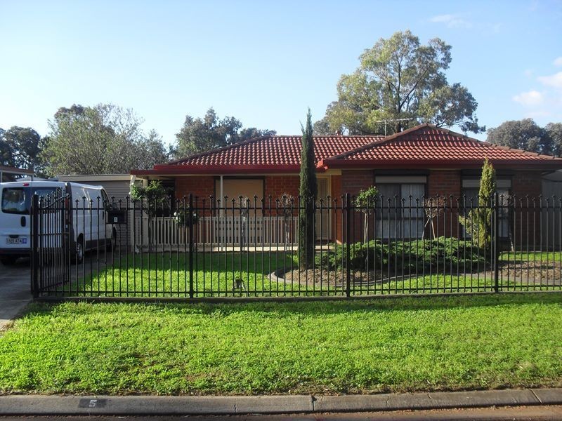 5 Briony Way, Paralowie SA 5108