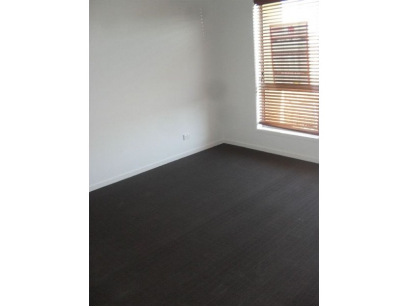 27 Cherry Ave, Direk SA 5110