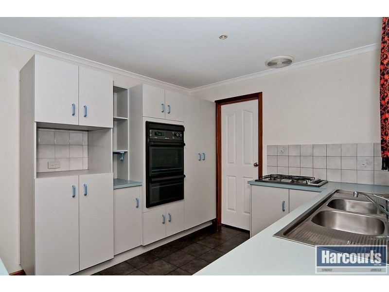 15 Rachael Road, Salisbury Downs SA 5108