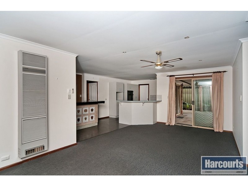 15 Rachael Road, Salisbury Downs SA 5108