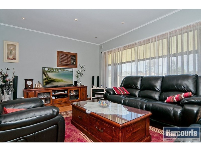 32 Mailey Crescent, Parafield Gardens SA 5107