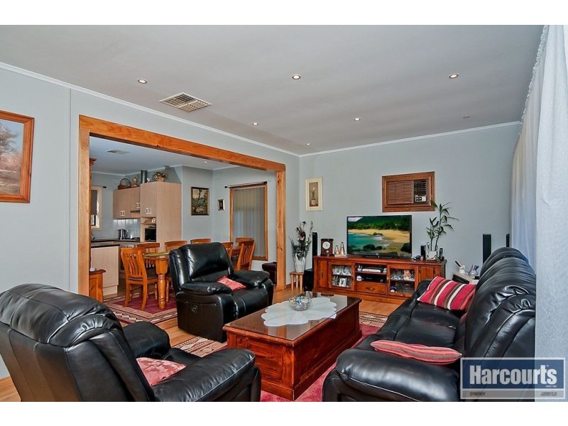 32 Mailey Crescent, Parafield Gardens SA 5107