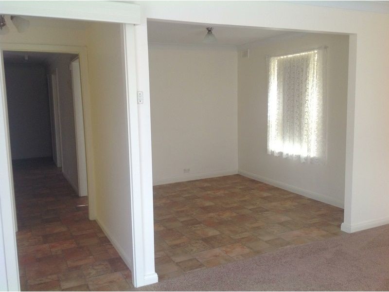 30 Garside Crescent, Salisbury East SA 5109