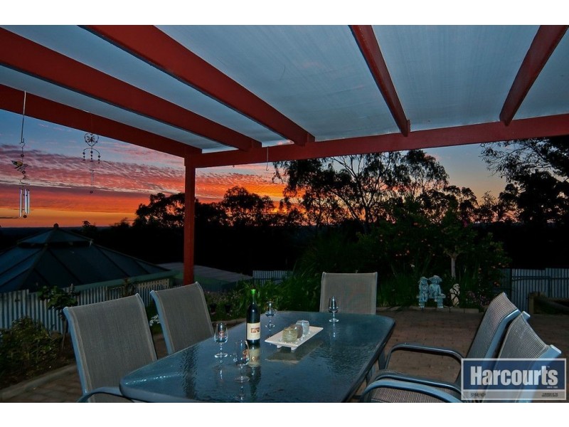 10 Hilltop Boulevard, Hillbank SA 5112