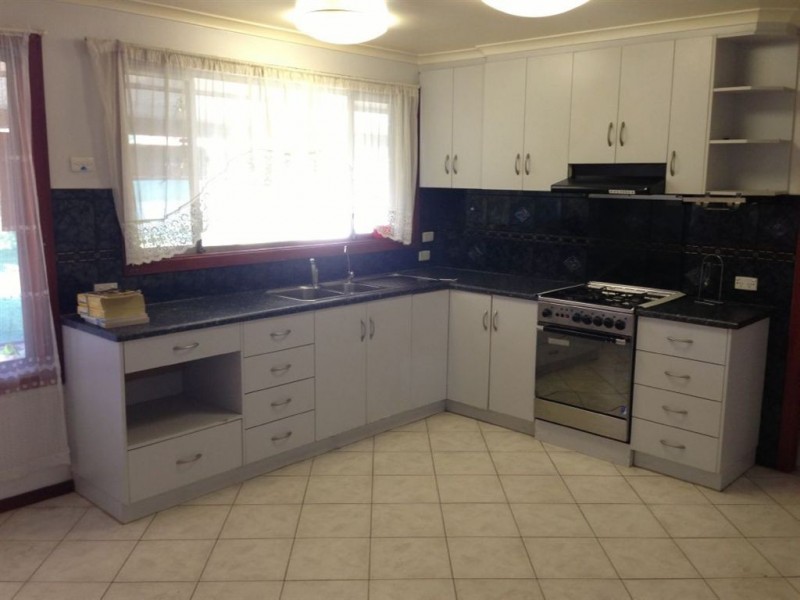 9 Woodfield Drive, Salisbury Downs SA 5108