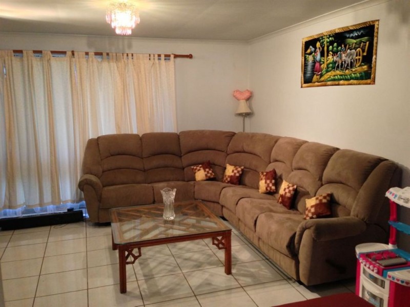 1 Scholes Avenue, Parafield Gardens SA 5107