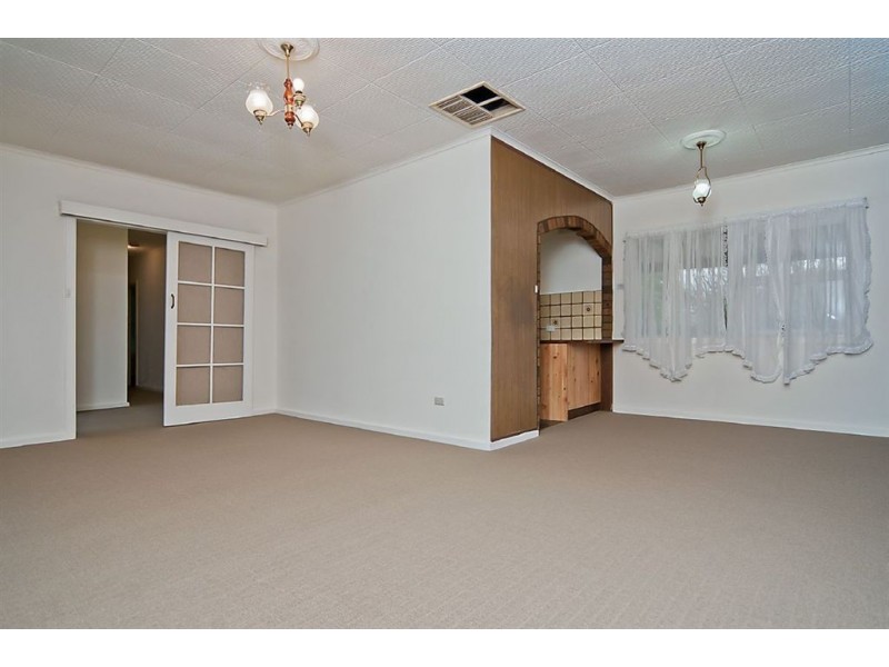 29 Winklebury Road, Elizabeth Vale SA 5112