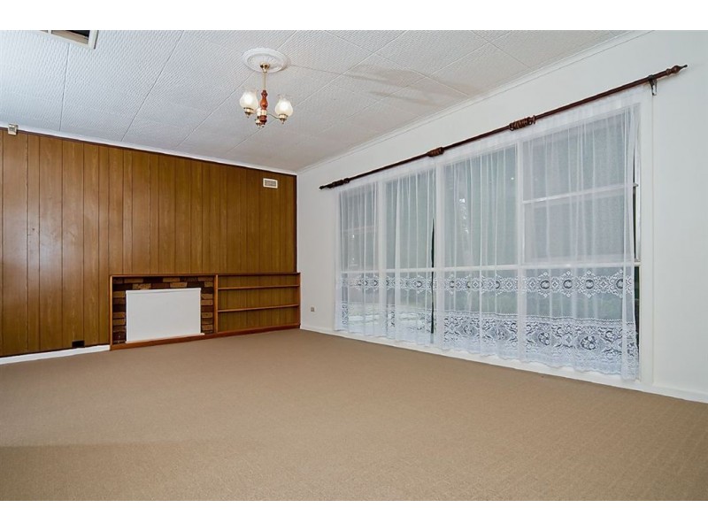 29 Winklebury Road, Elizabeth Vale SA 5112