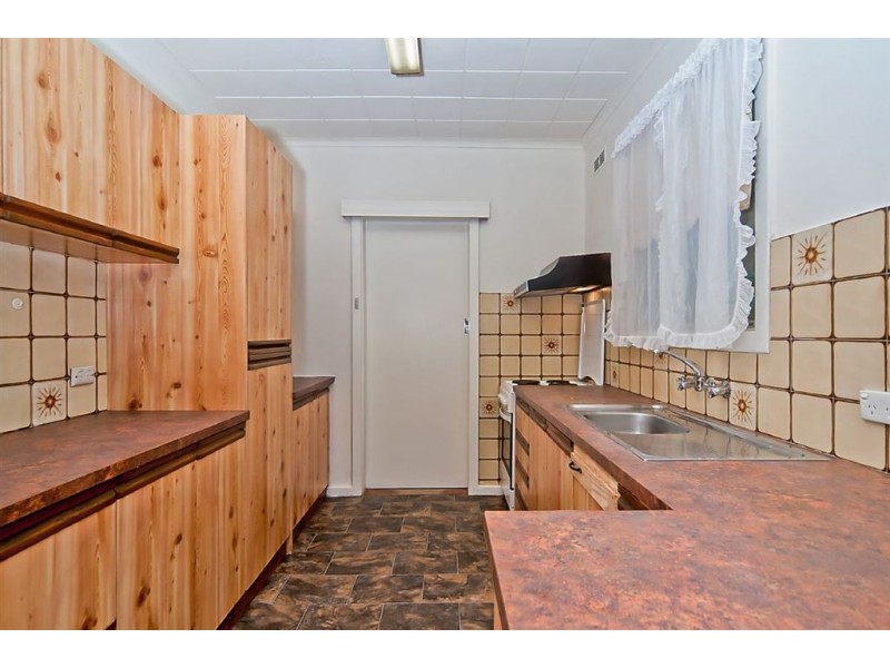 29 Winklebury Road, Elizabeth Vale SA 5112