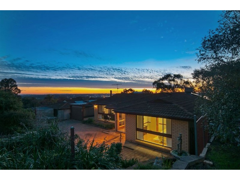 10 Hilltop Boulevard, Hillbank SA 5112