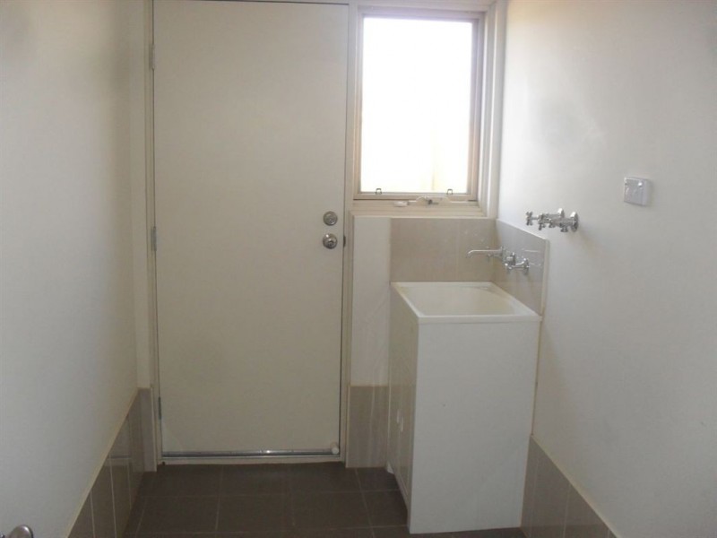 4 Tasos Drive, Munno Para West SA 5115