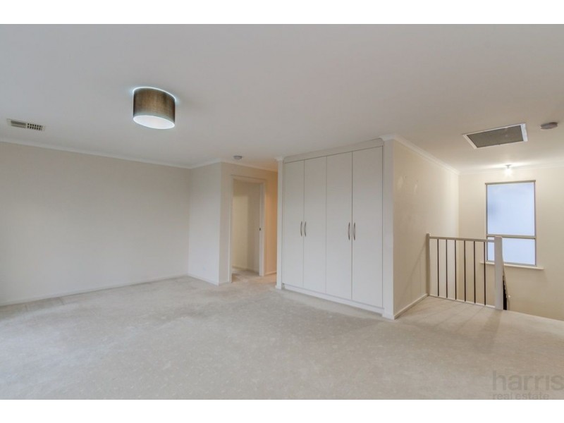 40 Mowbray Street, Mawson Lakes SA 5095