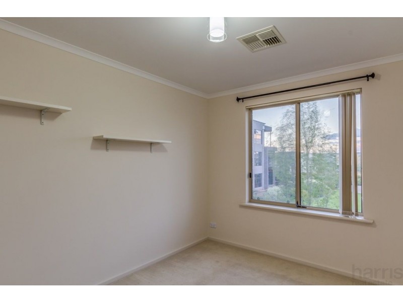 40 Mowbray Street, Mawson Lakes SA 5095