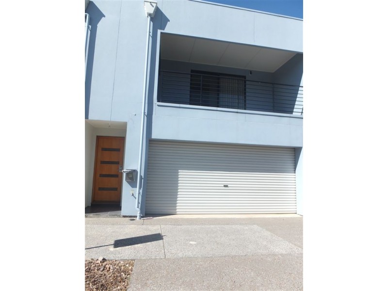41 The Strand, Mawson Lakes SA 5095