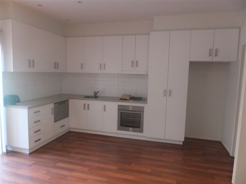 41 The Strand, Mawson Lakes SA 5095