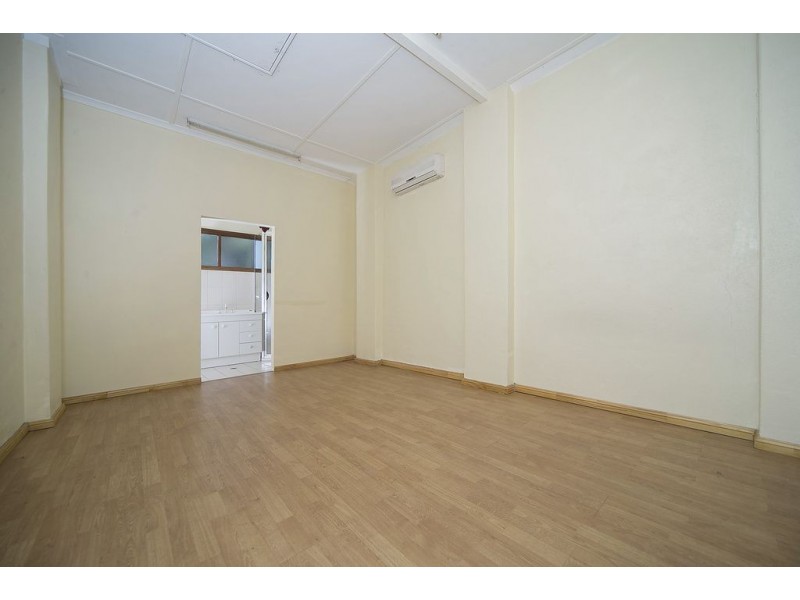 16 Lawrie Avenue, Salisbury SA 5108