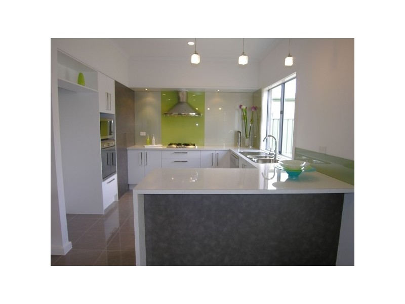 16 Dutton Avenue, Mawson Lakes SA 5095