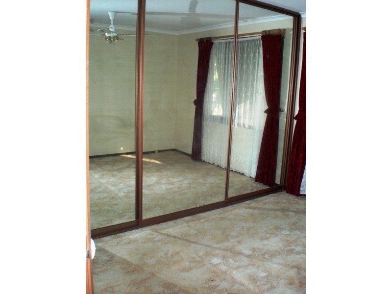 4 Alison Close, Salisbury Heights SA 5109