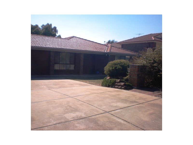 13 Williams Road, Hillbank SA 5112