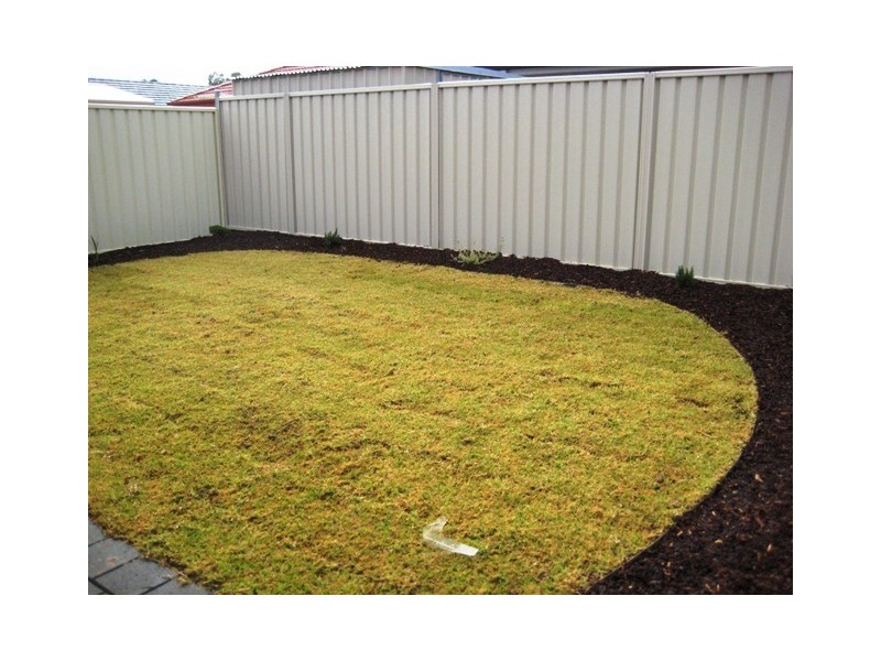 11b Ponderosa Road, Munno Para West SA 5115