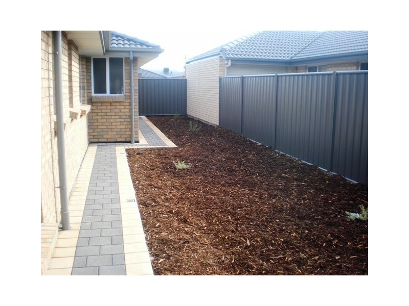 143 Lakeside Drive, Andrews Farm SA 5114