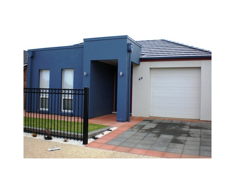 69 Sanctuary Drive, Mawson Lakes SA 5095