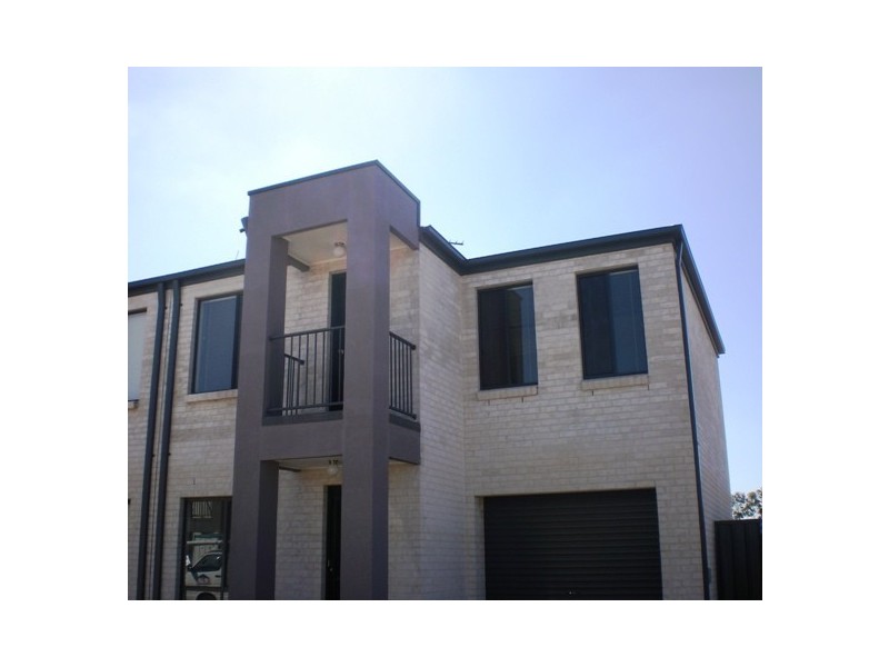 6 Hamra Drive, Smithfield SA 5114