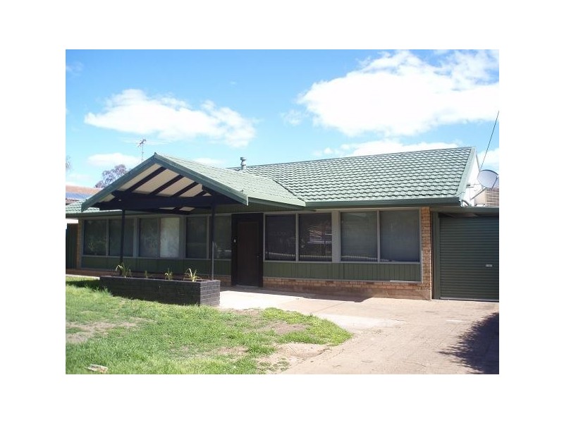 14 Sunnyside Drive, Evanston Park SA 5116