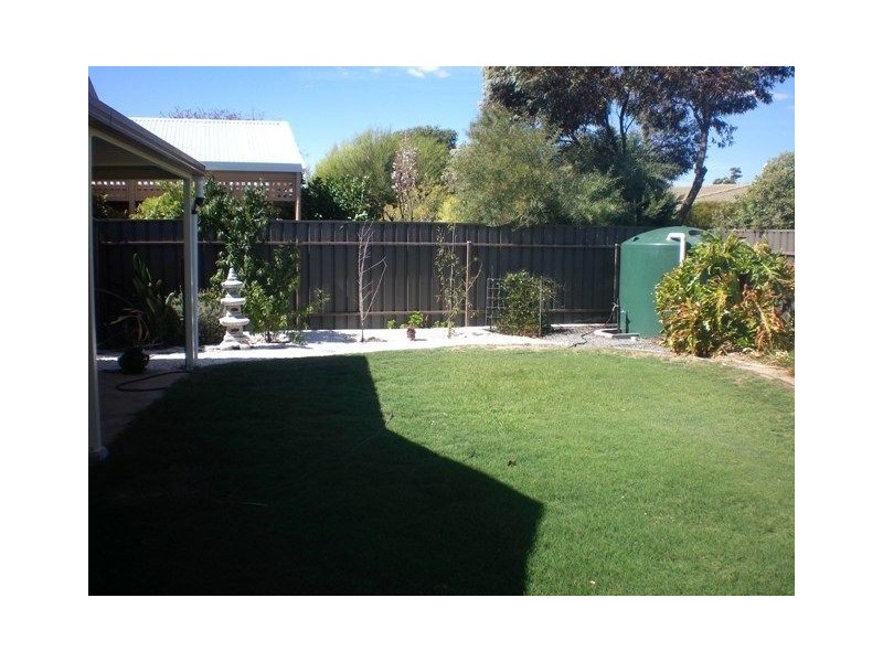 18 Whitehart Close, Blakeview SA 5114