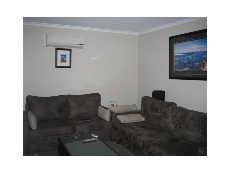 10 Hamra Drive, Smithfield SA 5114