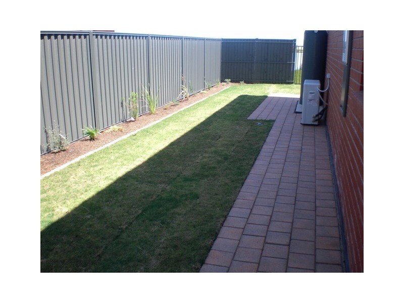 6/105 Springbank Boulevard, Burton SA 5110