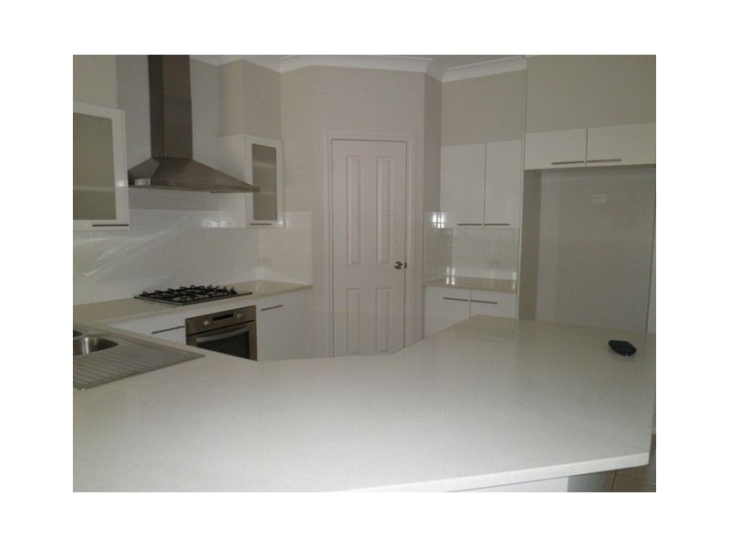 39 Bimini Crescent, Mawson Lakes SA 5095