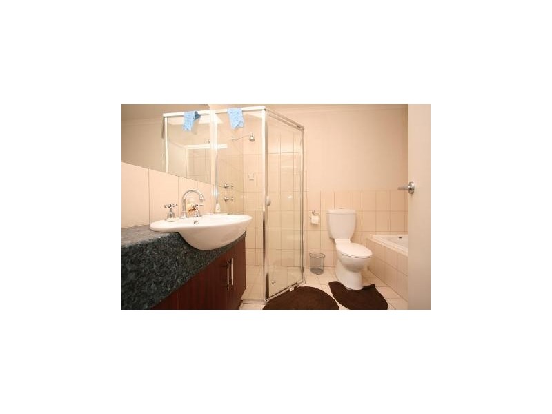 5/11-13 Prion Circuit, Mawson Lakes SA 5095