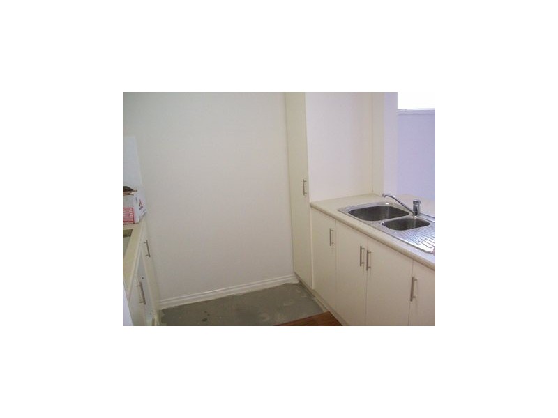 52 Macmillan Avenue, Mawson Lakes SA 5095